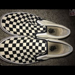 Men’s vans slip on